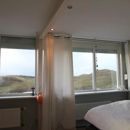 Feriehus Luxurious In Near Sea *