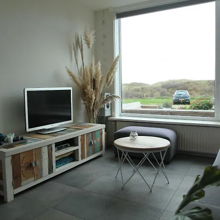 Luxurious In Near Sea Feriehus